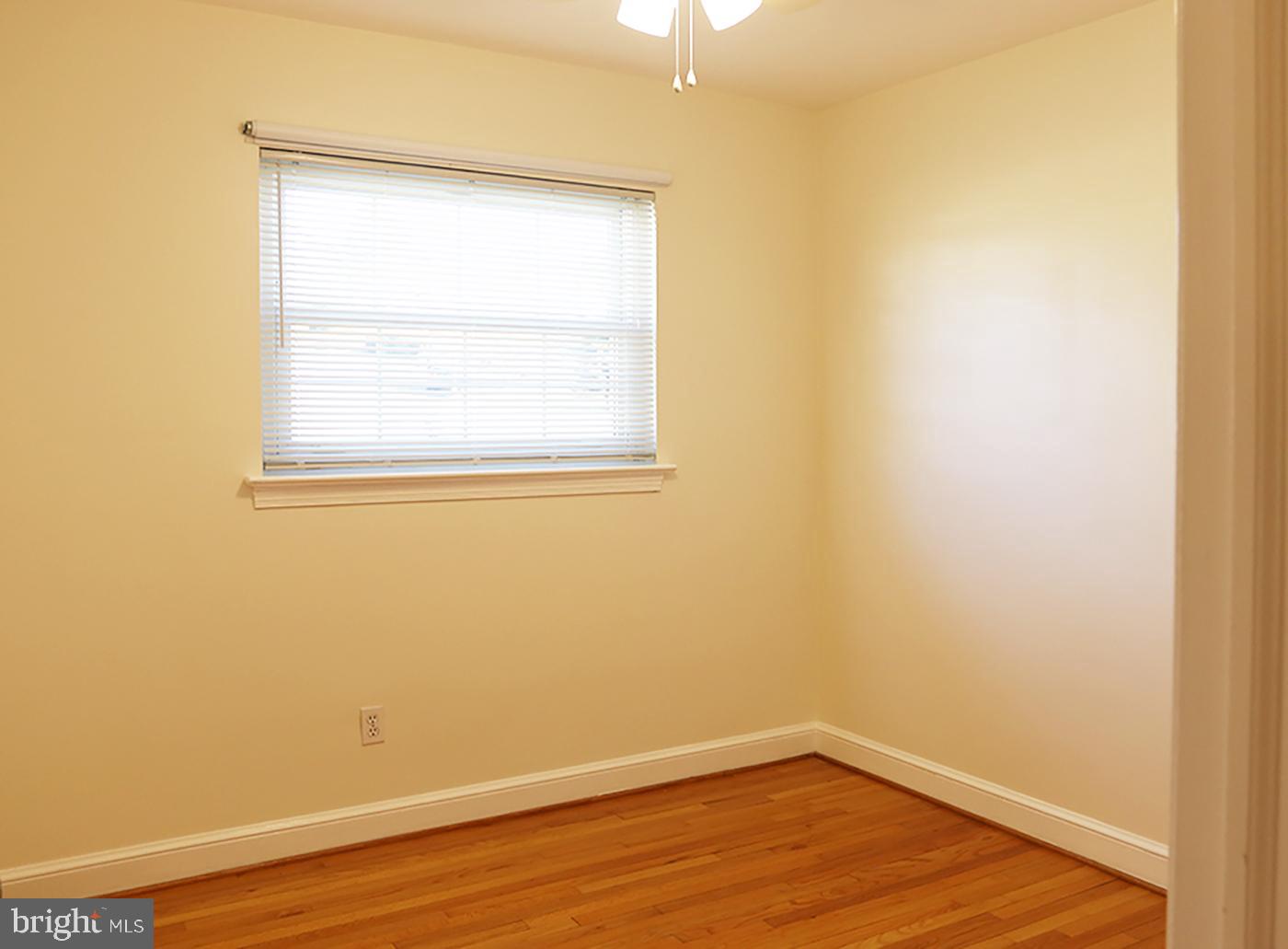 BROYHILL HEIGHTS - Residential Lease