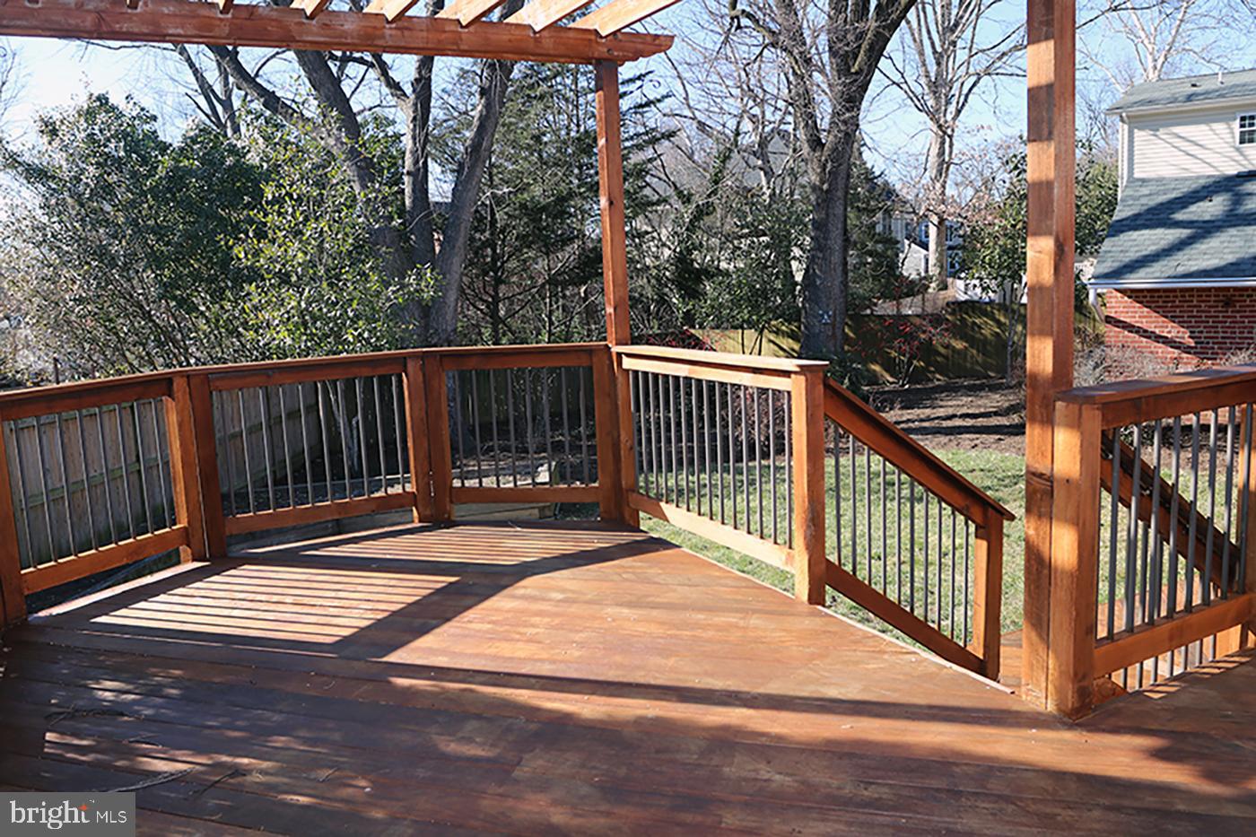 BROYHILL HEIGHTS - Residential Lease