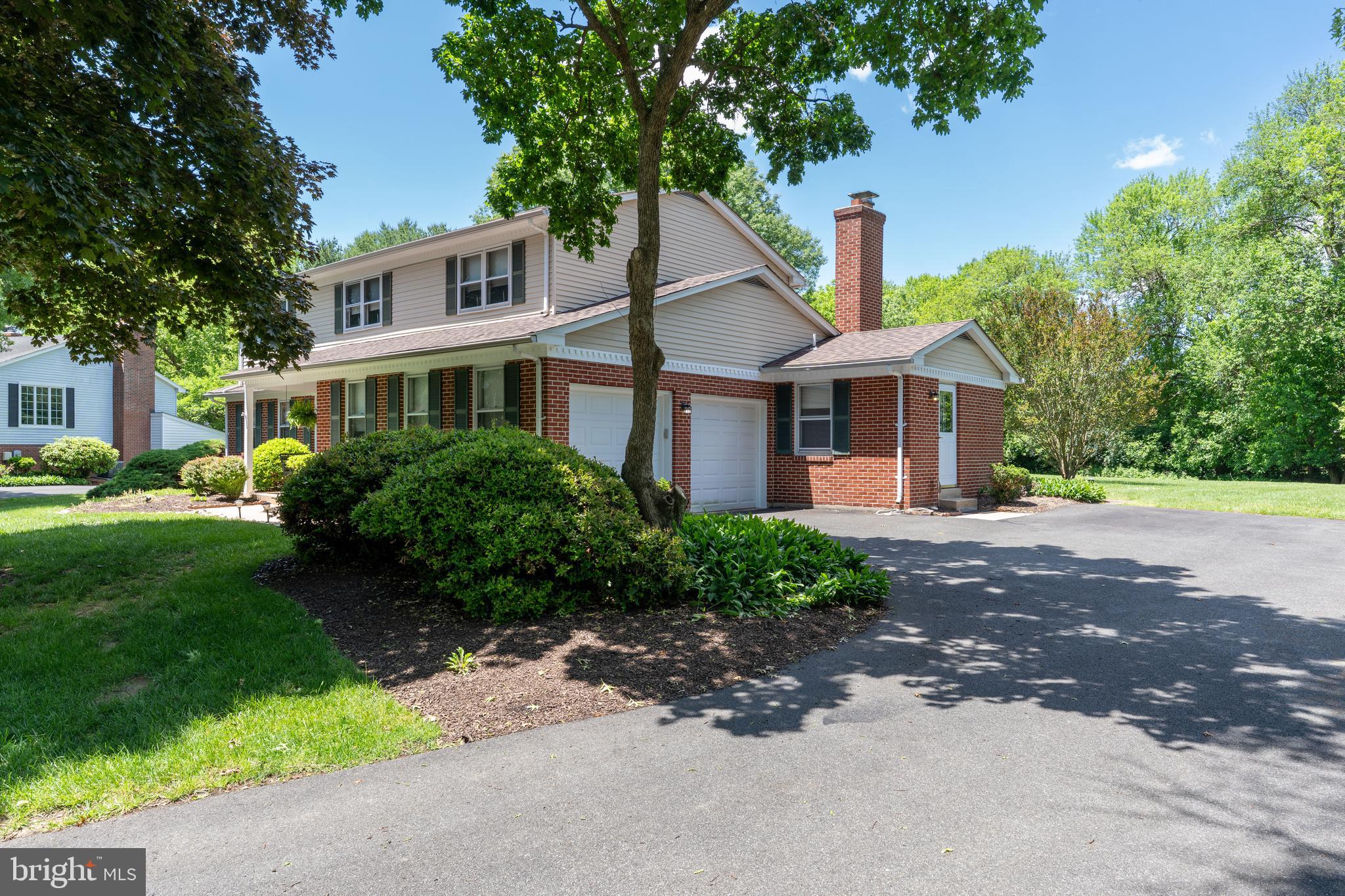 114 W SAVANNAH DRIVE