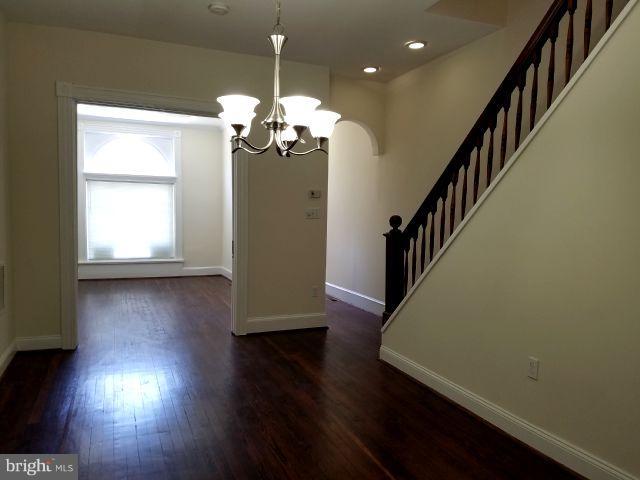 HIGHLANDTOWN - Residential