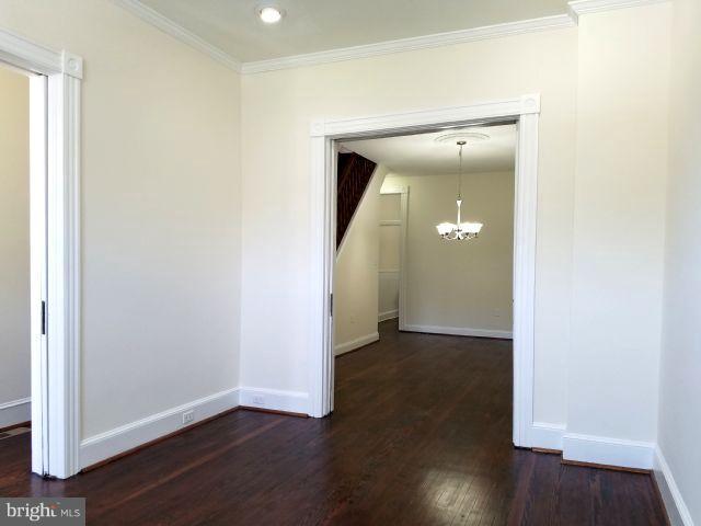 HIGHLANDTOWN - Residential