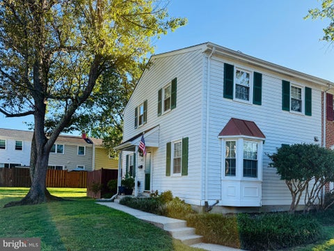 Photo of 1757 Sharwood Place, CROFTON, MD 21114 (MLS # MDAA2157236)