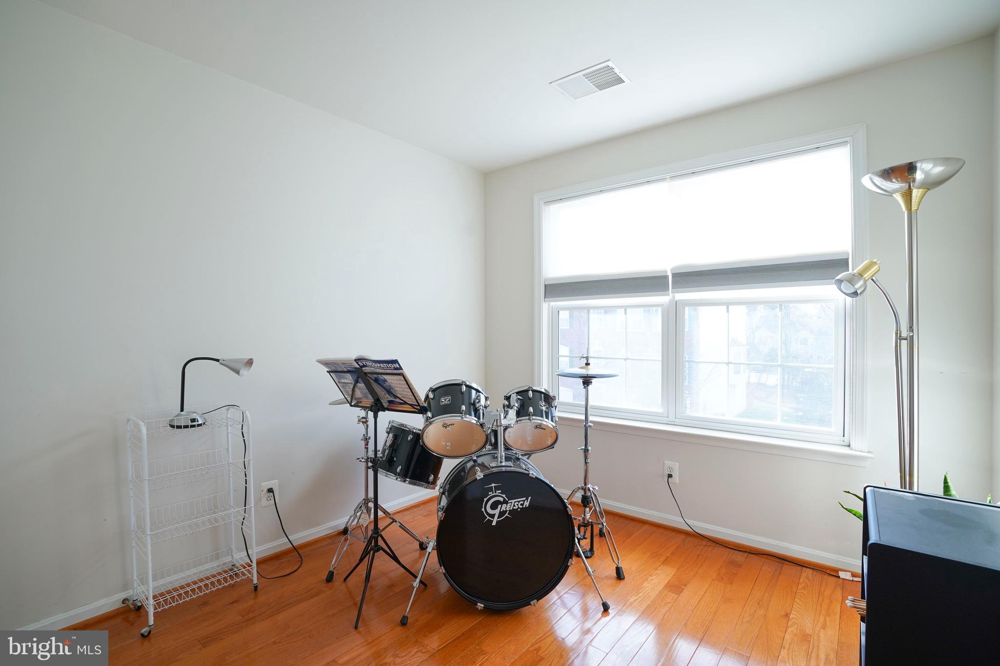 DEERFIELD RIDGE - Residential