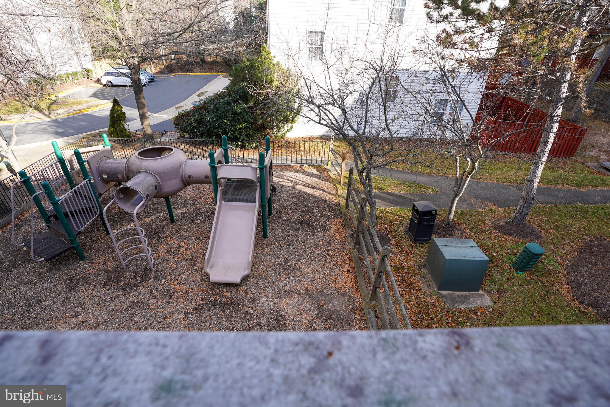 DEERFIELD RIDGE - Residential