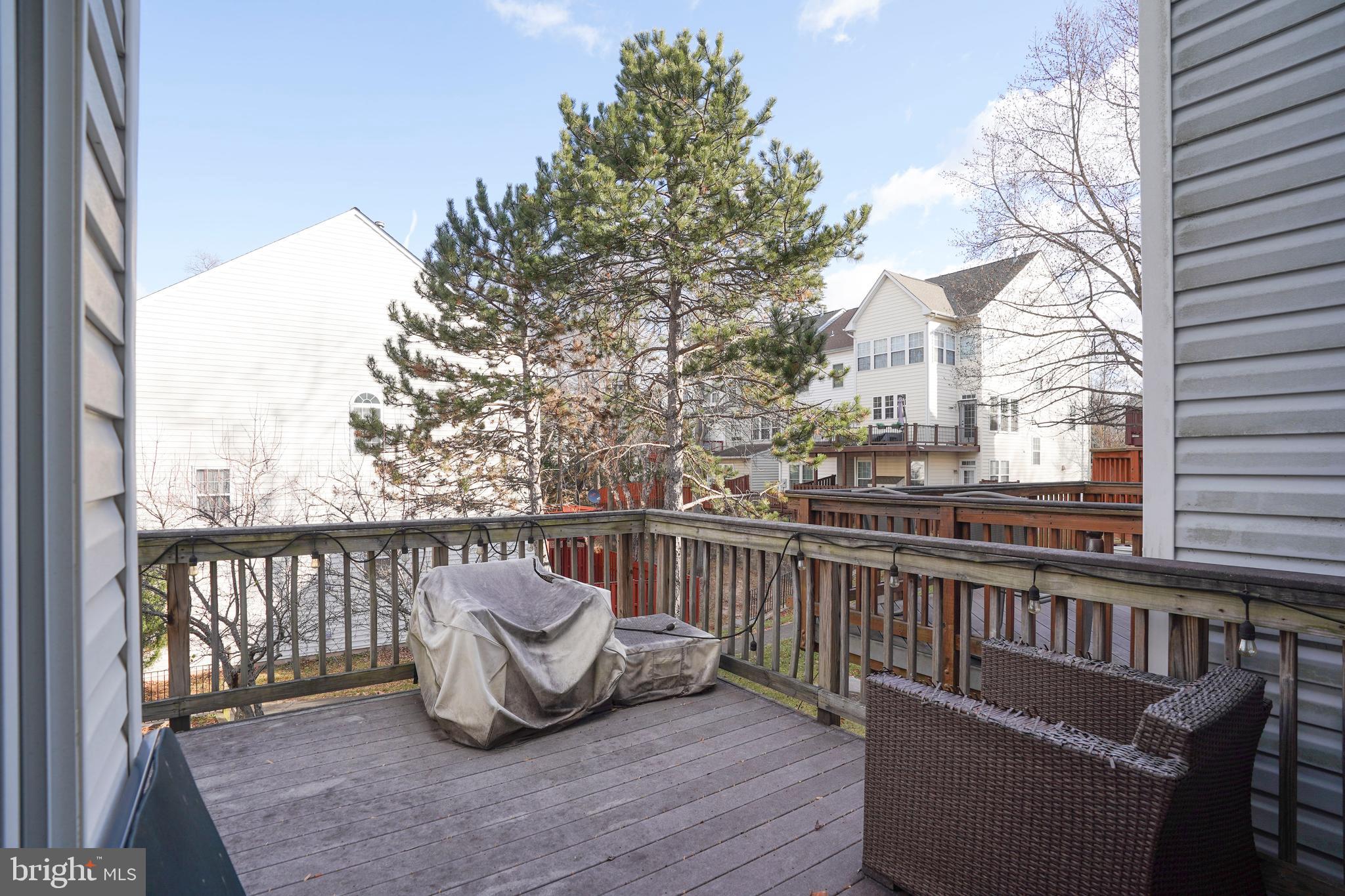 DEERFIELD RIDGE - Residential