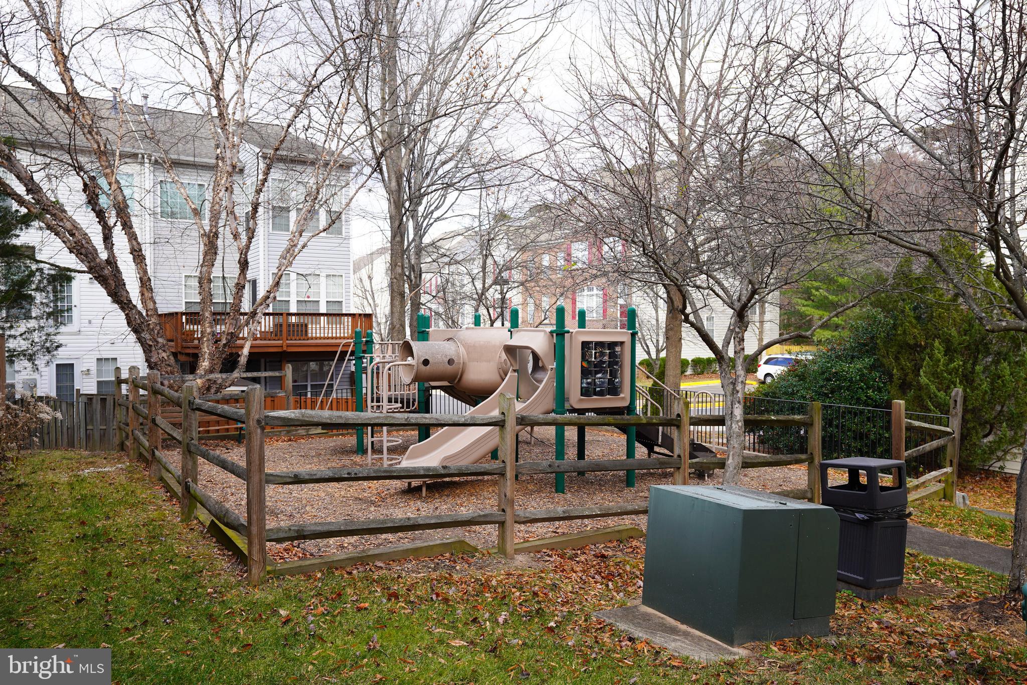 DEERFIELD RIDGE - Residential