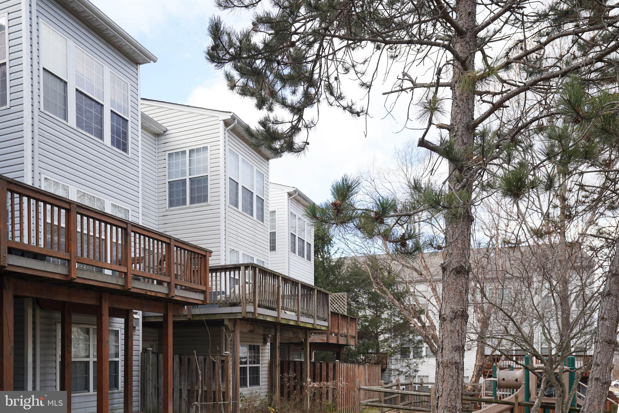 DEERFIELD RIDGE - Residential