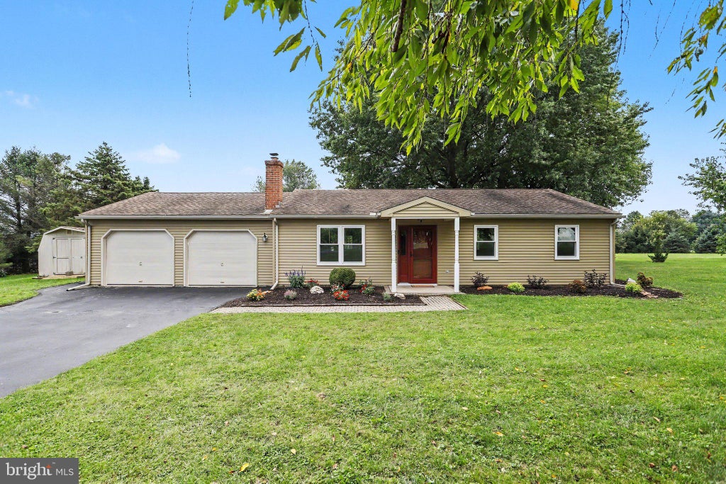 Photo of 295 Hideaway Drive, QUARRYVILLE, PA 17566 (MLS # PALA2095836)