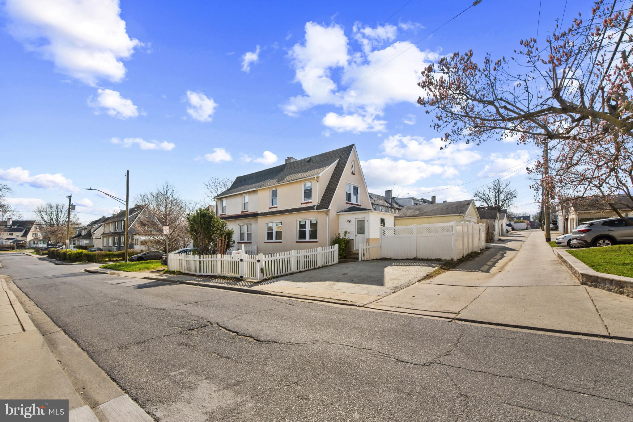 OLD DUNDALK - Residential