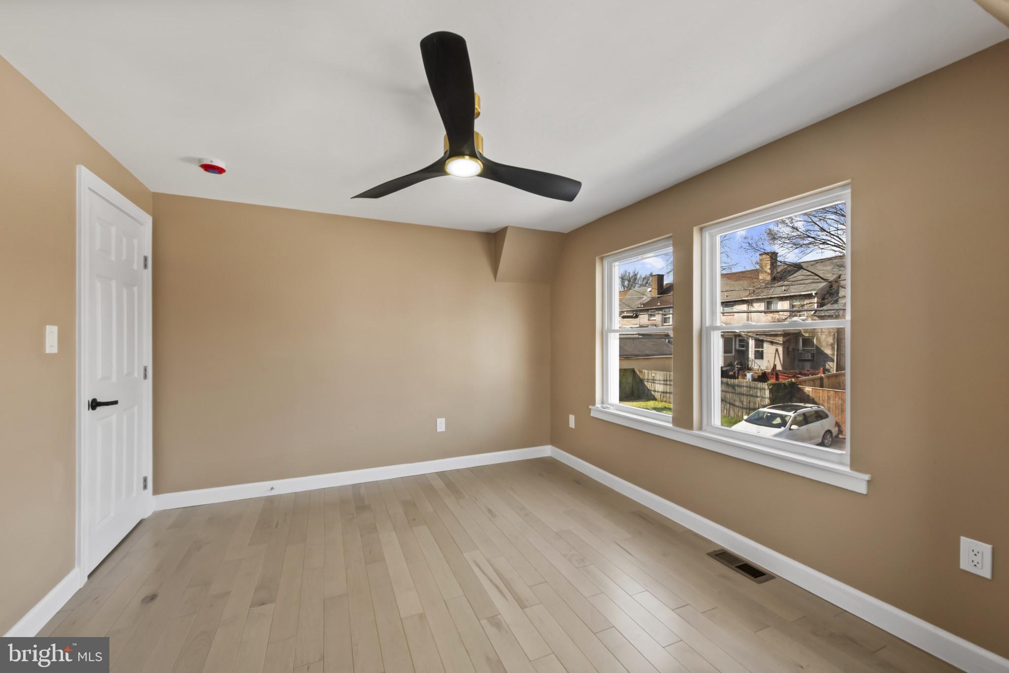 OLD DUNDALK - Residential