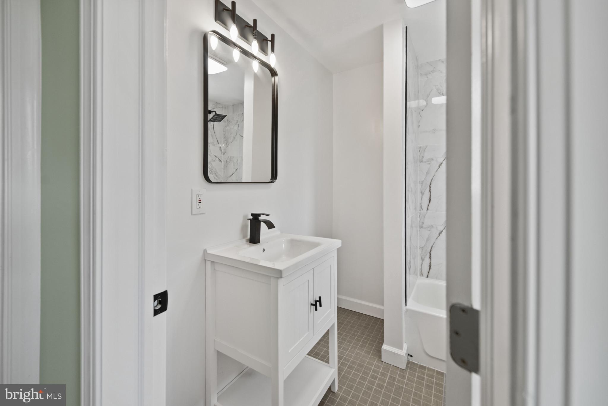 OLD DUNDALK - Residential