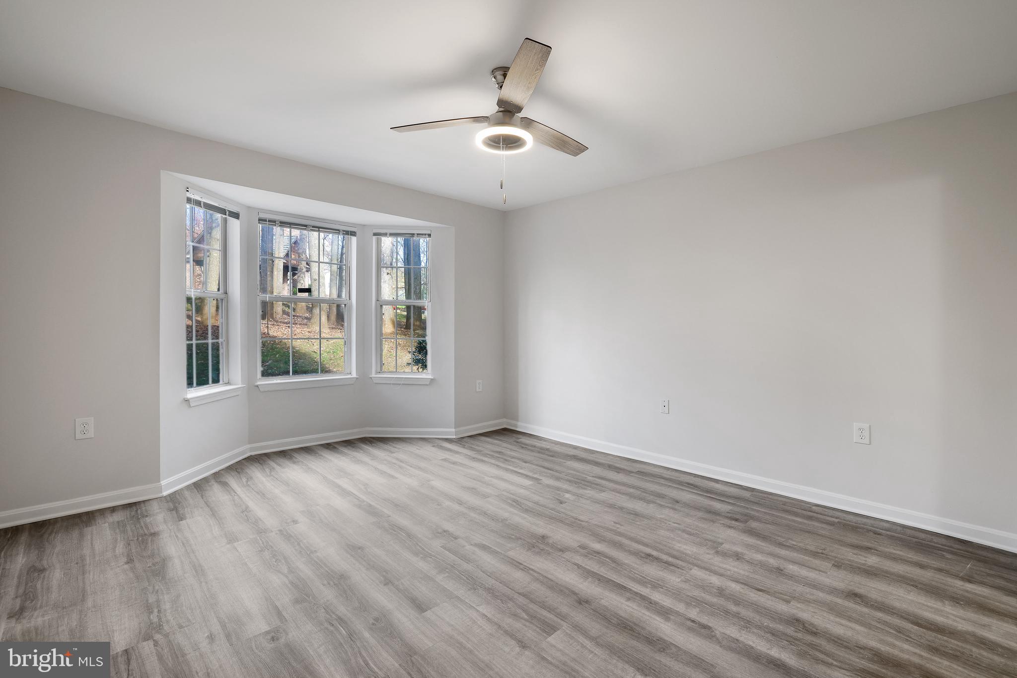 LAKE POINTE CONDOMINIUMS - Residential Lease