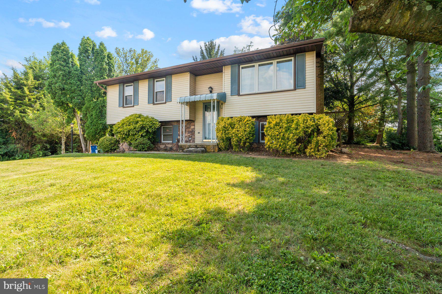 Great location! Renovated home - Open concept - living room, dining room, and kitchen. All new appliances in kitchen. 3 bedrooms 1 full and 1 half bath. Lower level family room. and bonus room. New heat pump for AC and heat!! First American Home Warranty offered.