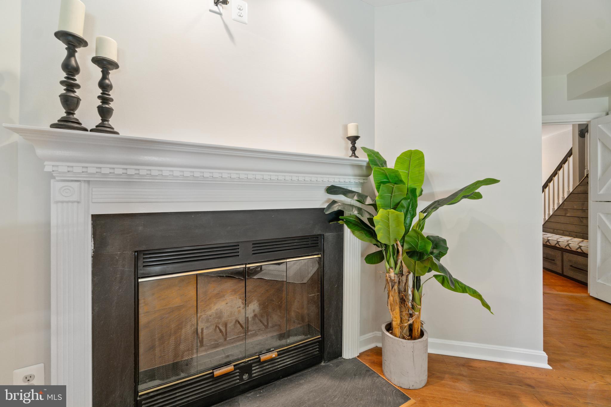 HUNTERS RUN - Residential