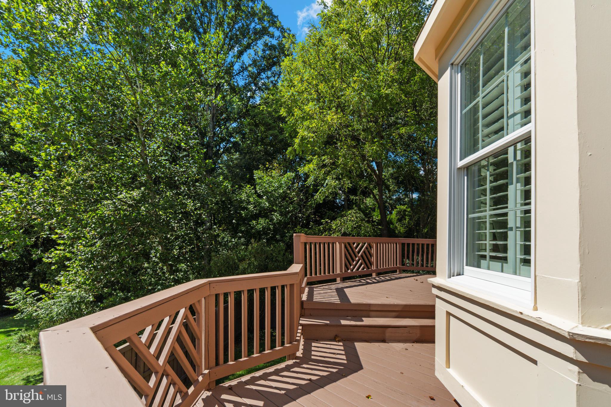 HUNTERS RUN - Residential