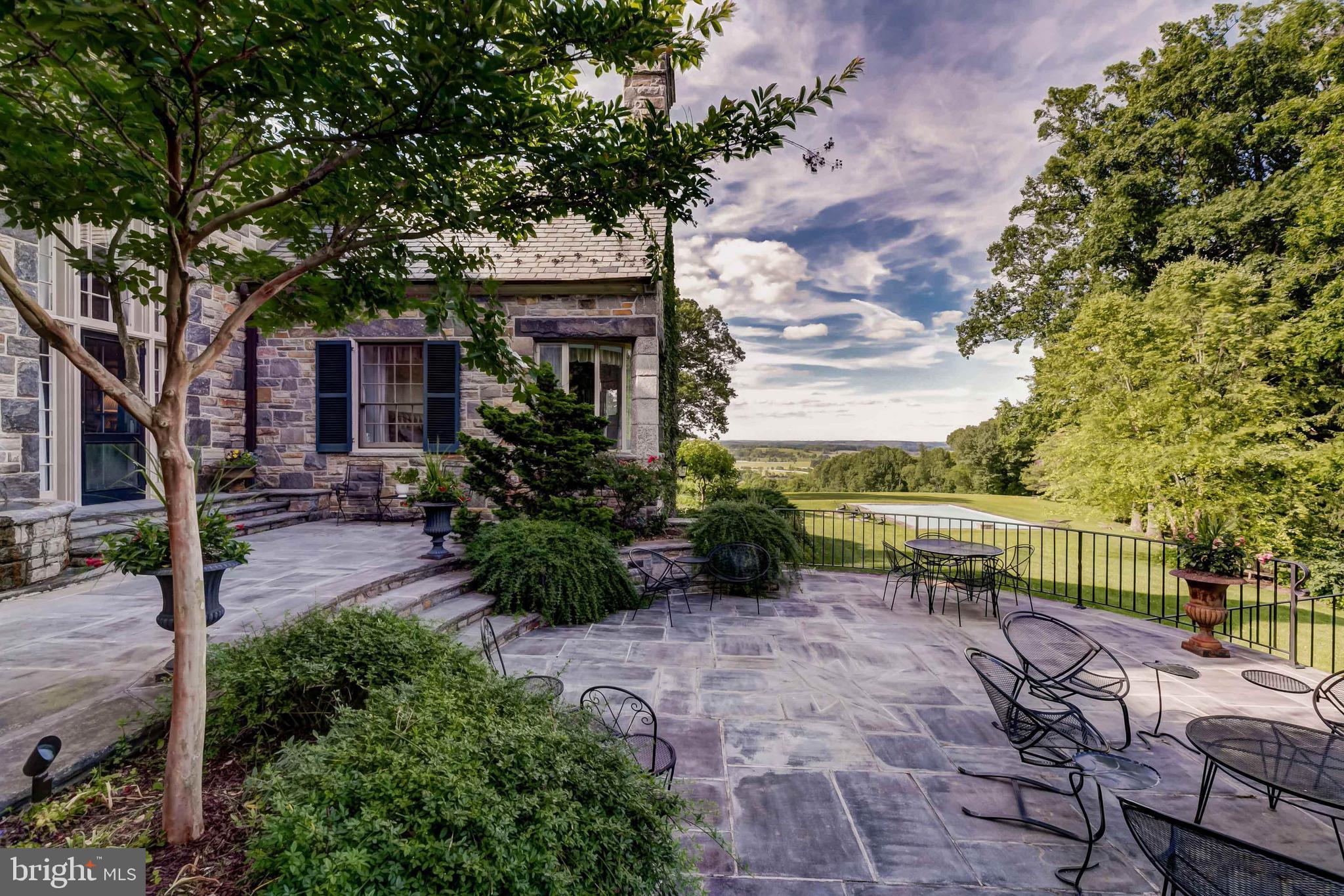 WORTHINGTON VALLEY - Residential