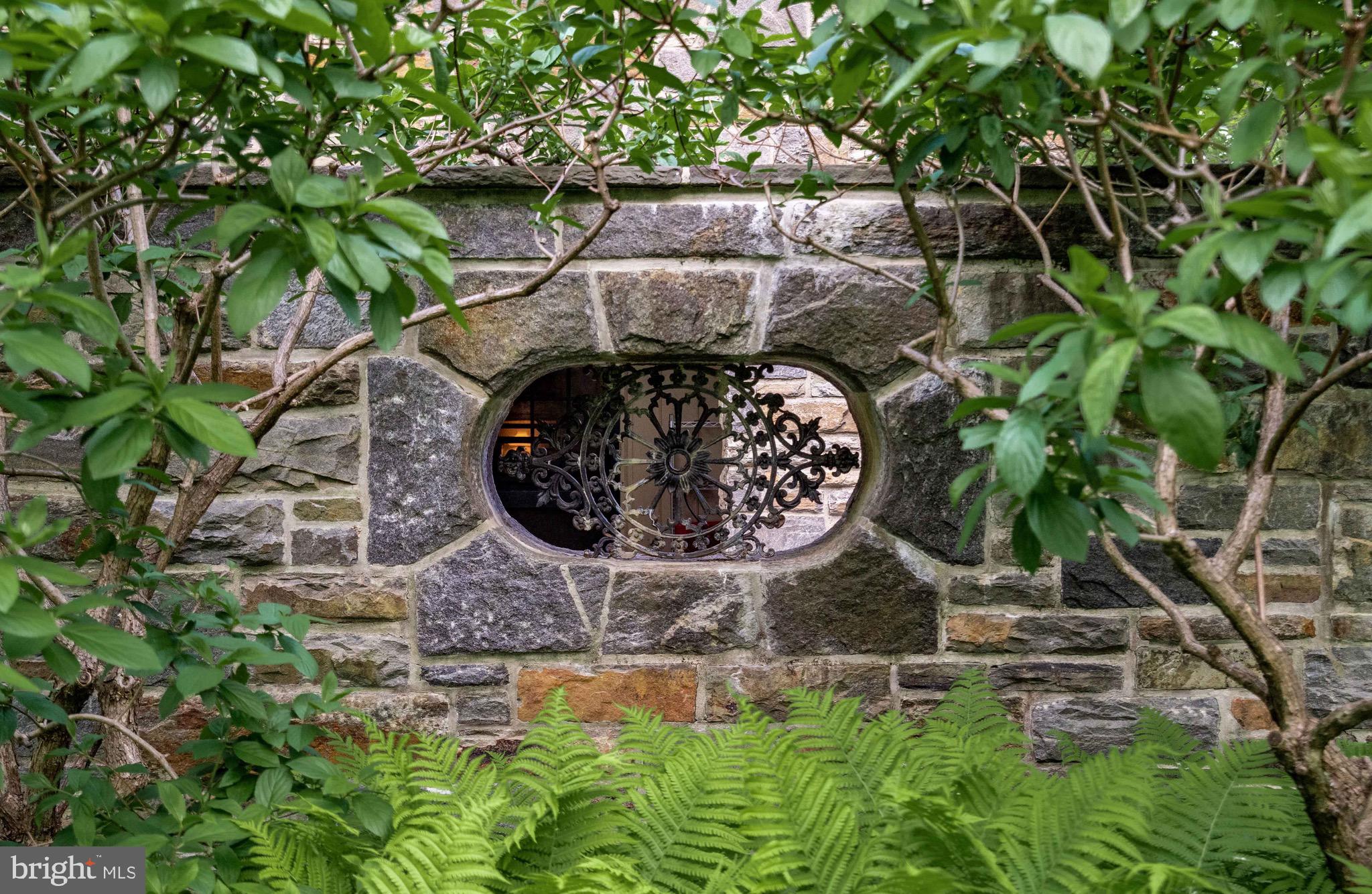 WORTHINGTON VALLEY - Residential