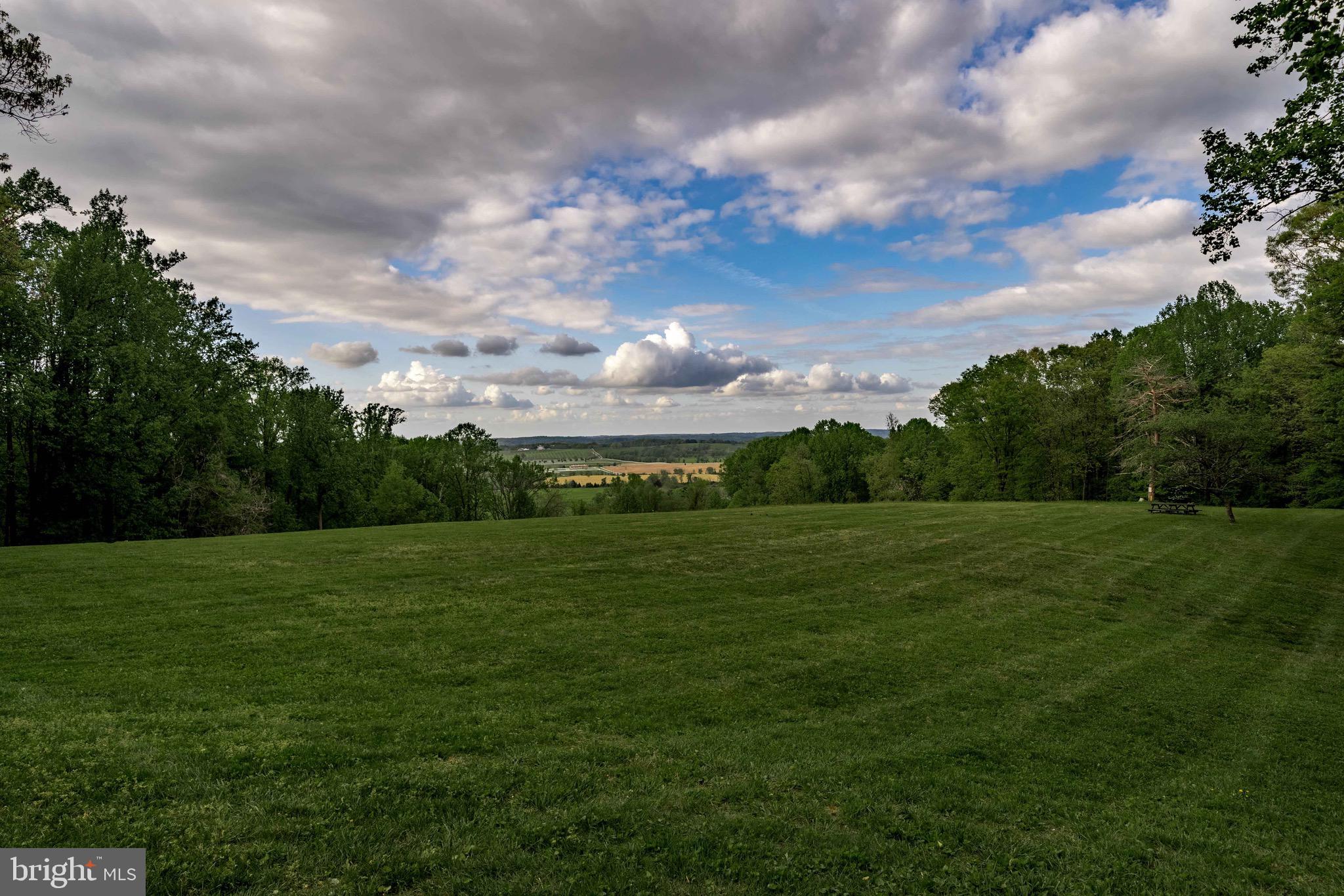 WORTHINGTON VALLEY - Residential