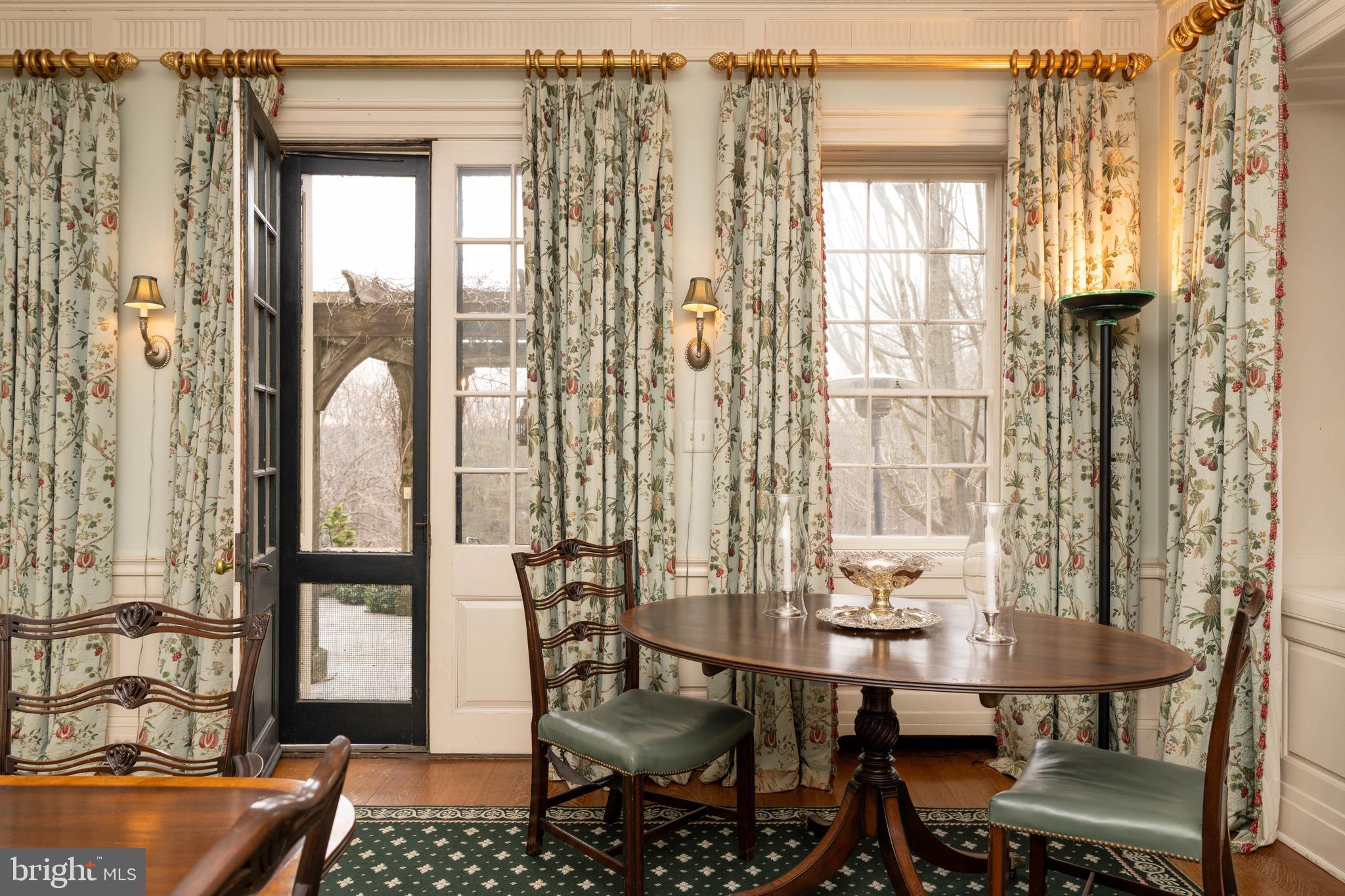 WORTHINGTON VALLEY - Residential