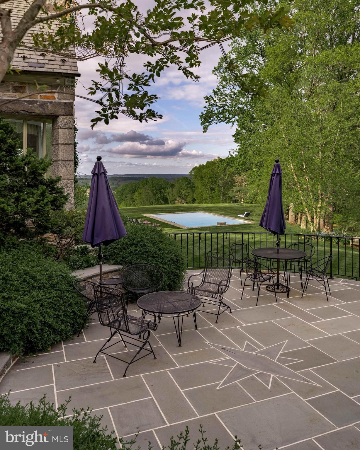 WORTHINGTON VALLEY - Residential