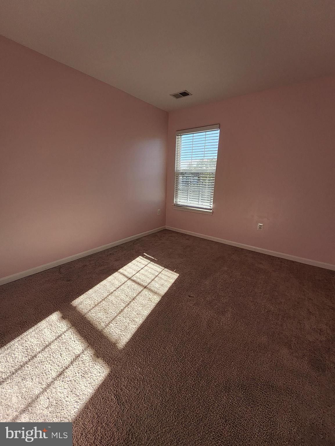 BEALETON STATION - Residential Lease