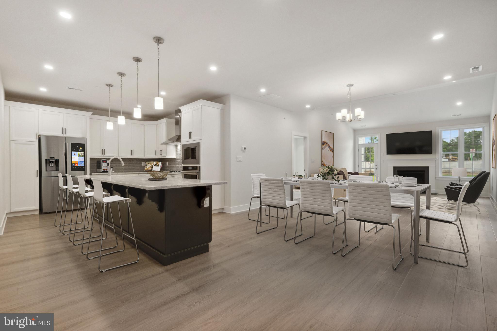 BARCLAY HILL - Residential