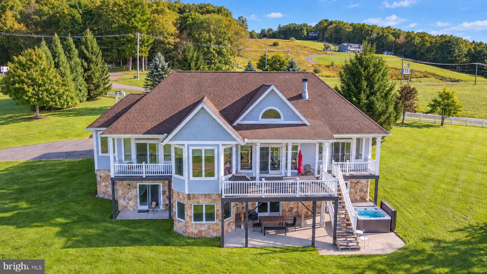 64 POND COURT