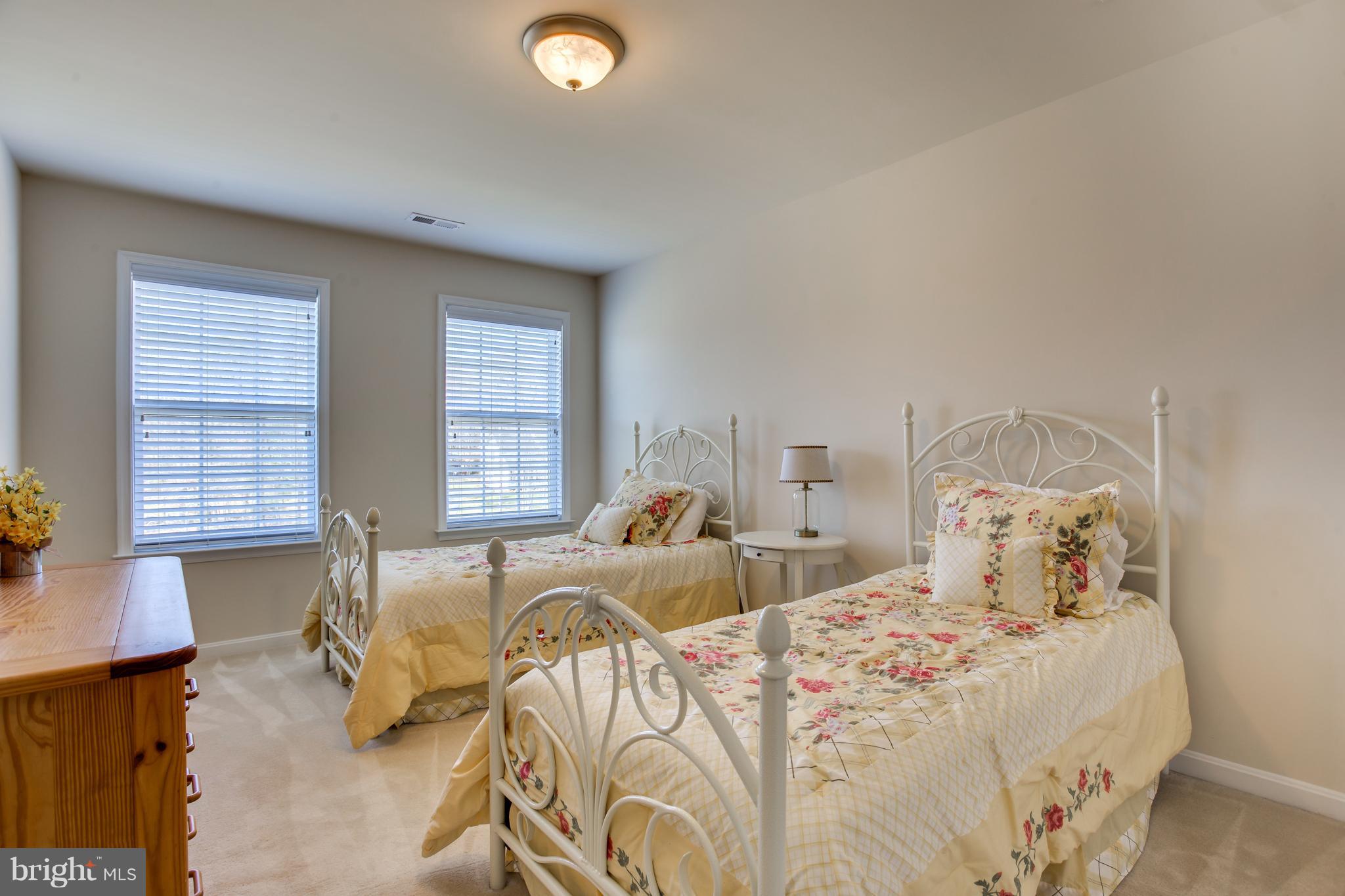 FAIRFIELD ESTATES - Residential