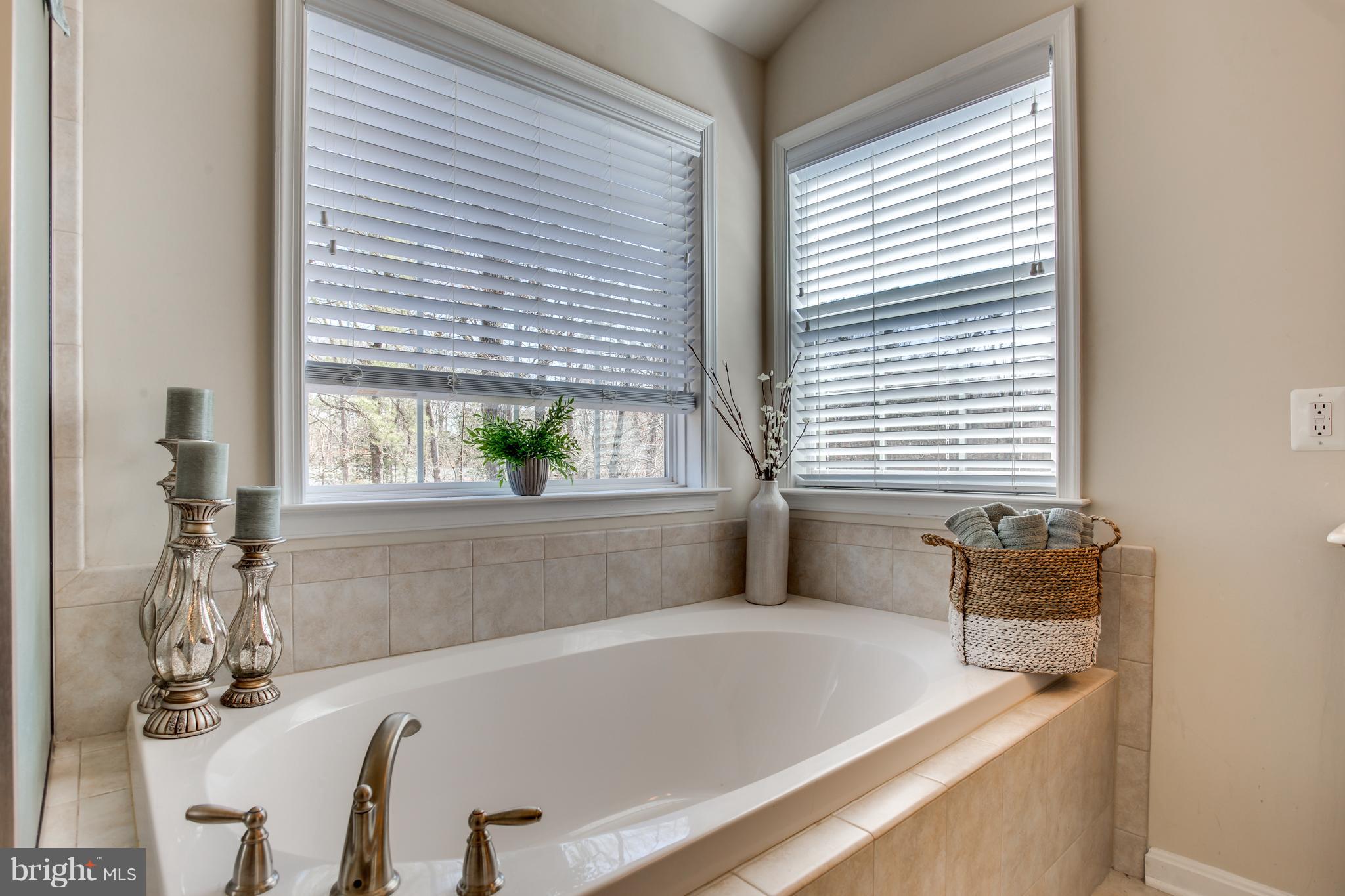 FAIRFIELD ESTATES - Residential