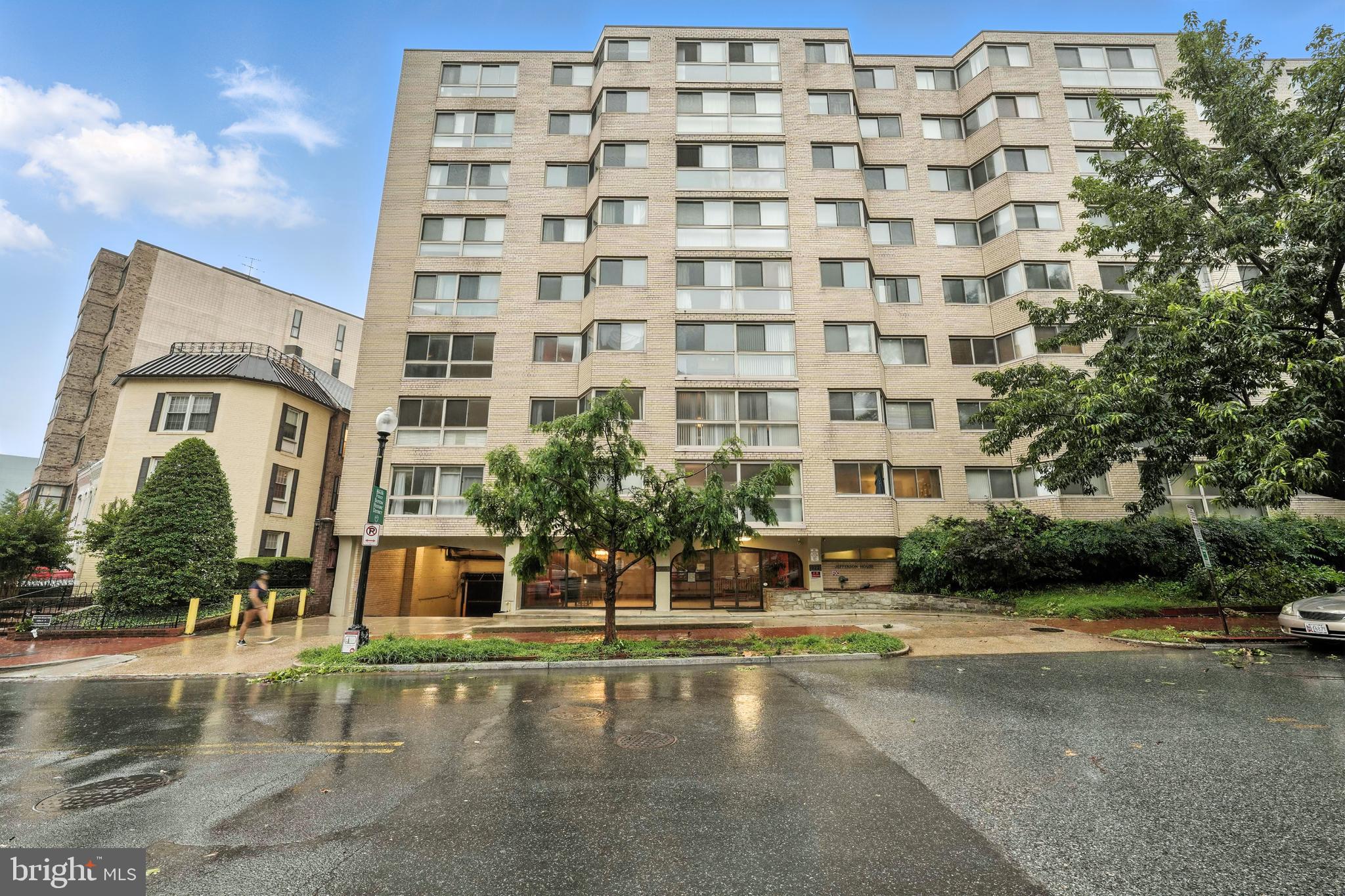 922 24TH STREET NW 504