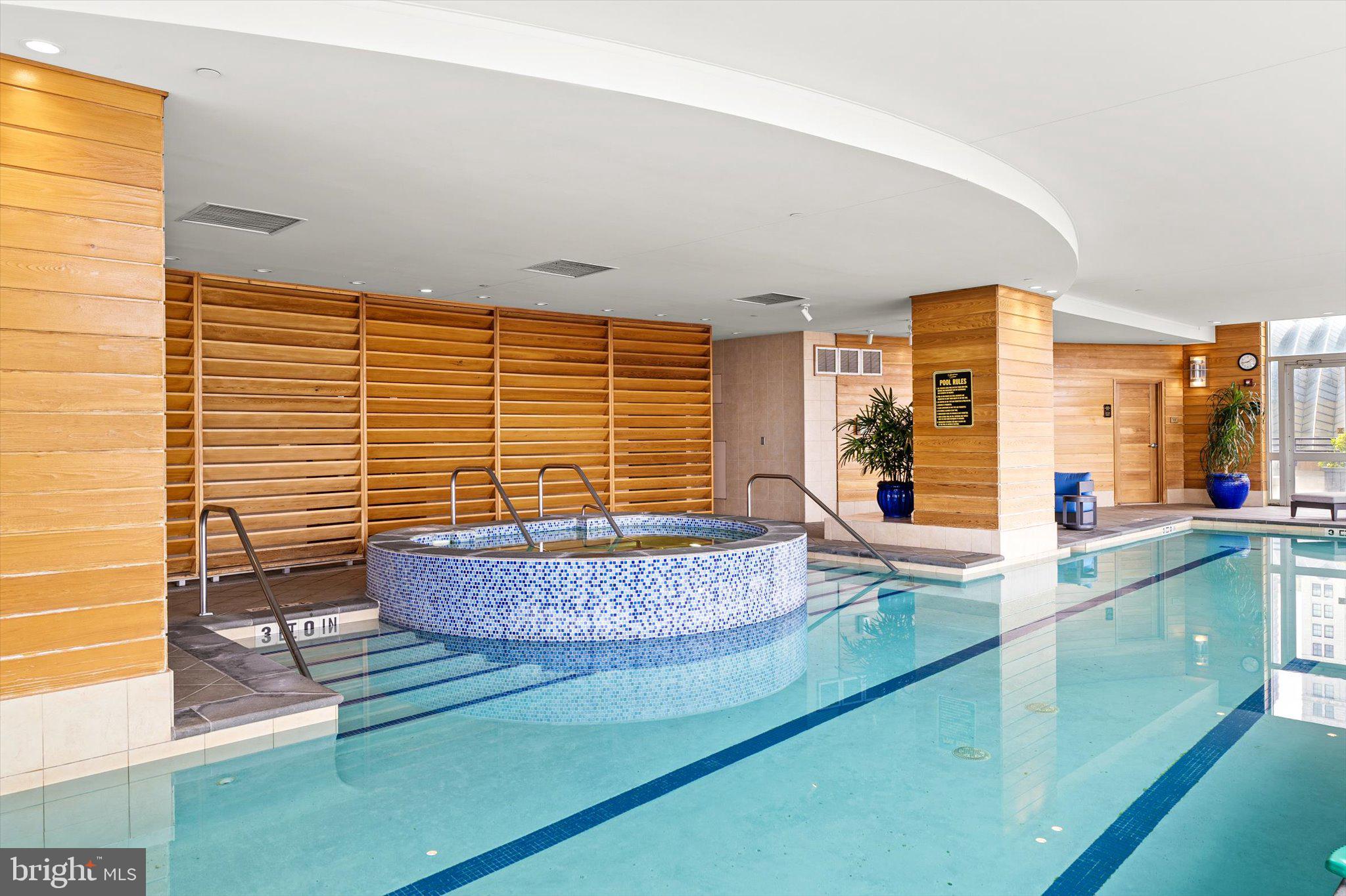 SYMPHONY HOUSE - Residential