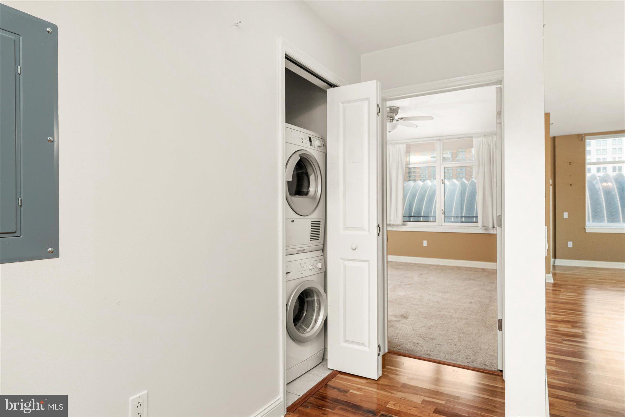 SYMPHONY HOUSE - Residential