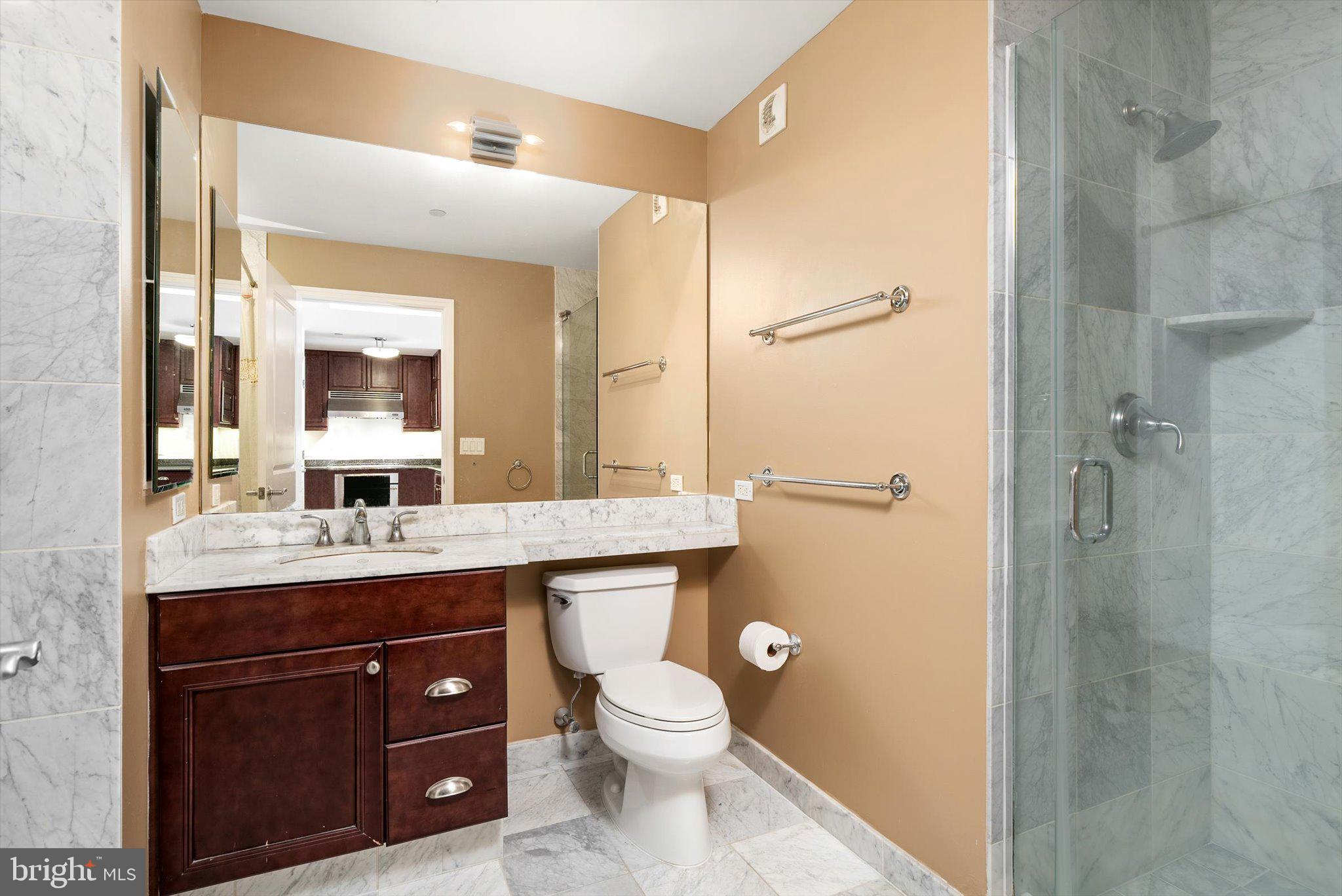 SYMPHONY HOUSE - Residential