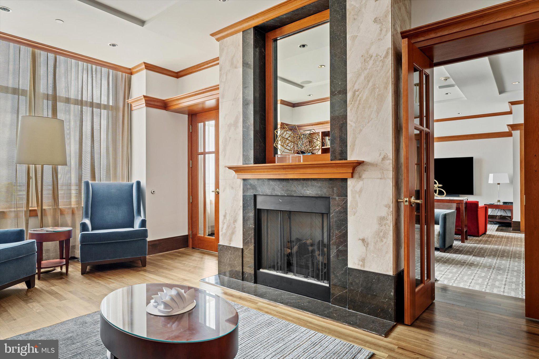 SYMPHONY HOUSE - Residential