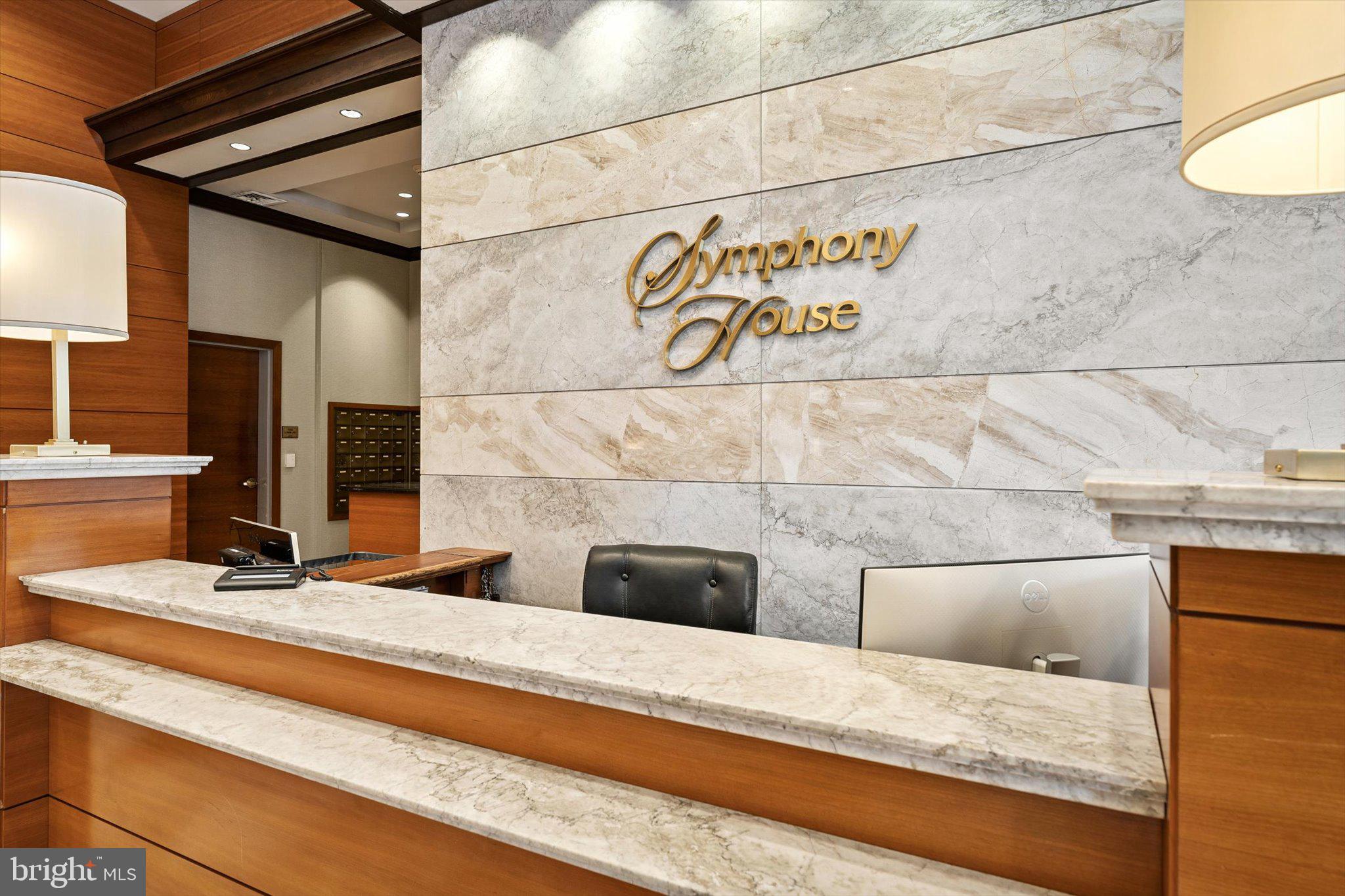 SYMPHONY HOUSE - Residential