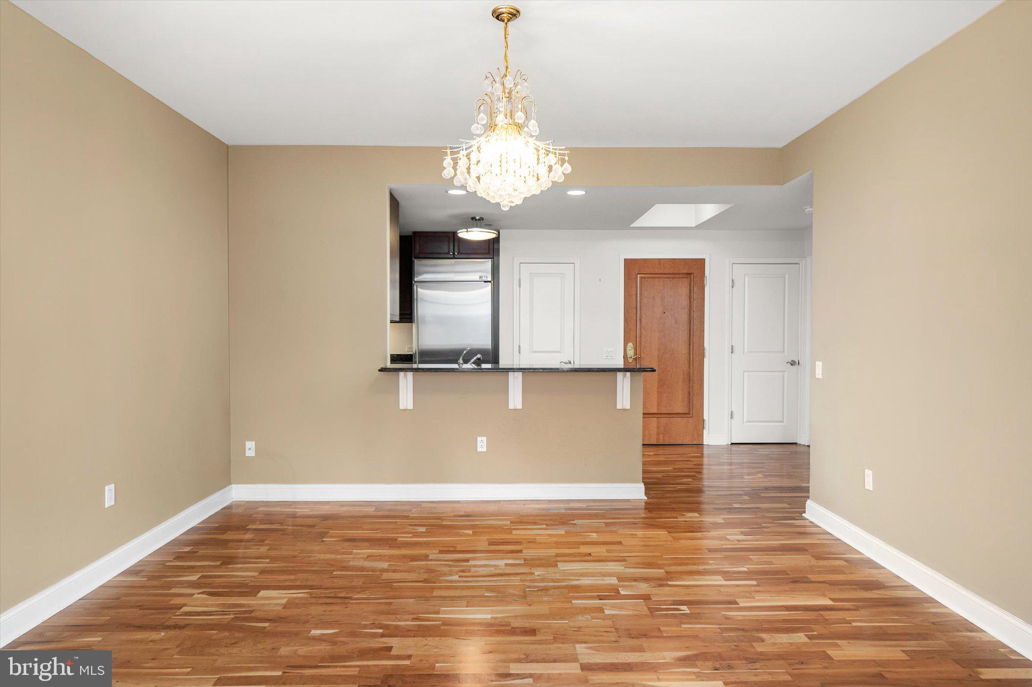 SYMPHONY HOUSE - Residential