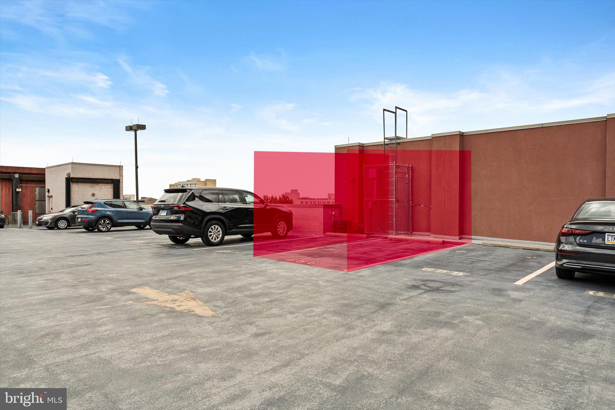 SYMPHONY HOUSE - Residential