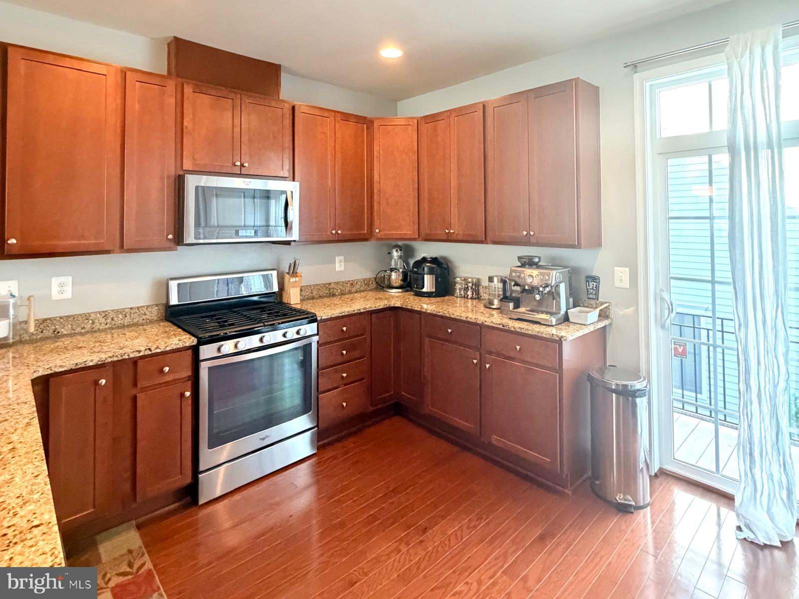 TOWSON GREEN - Residential Lease