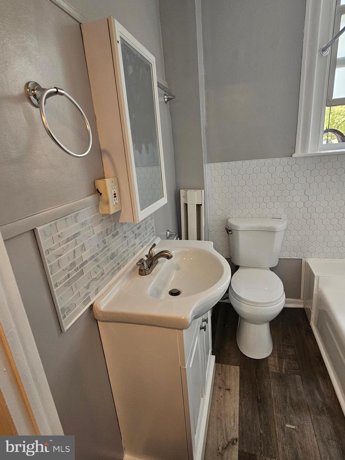 NORTHWOOD - Residential Lease