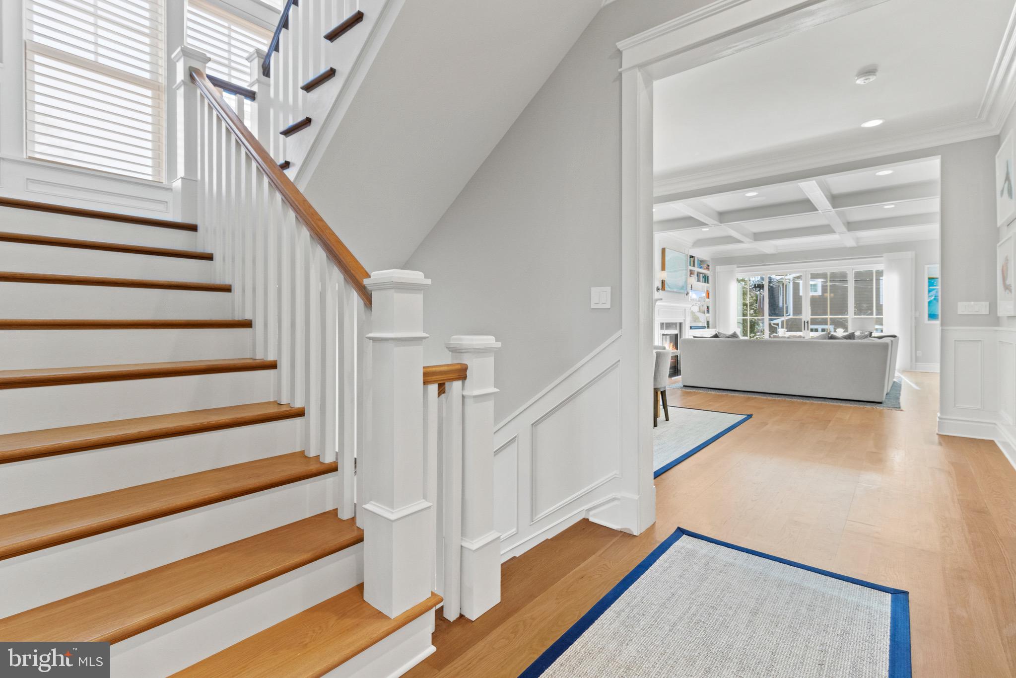 YORKTOWN - Residential