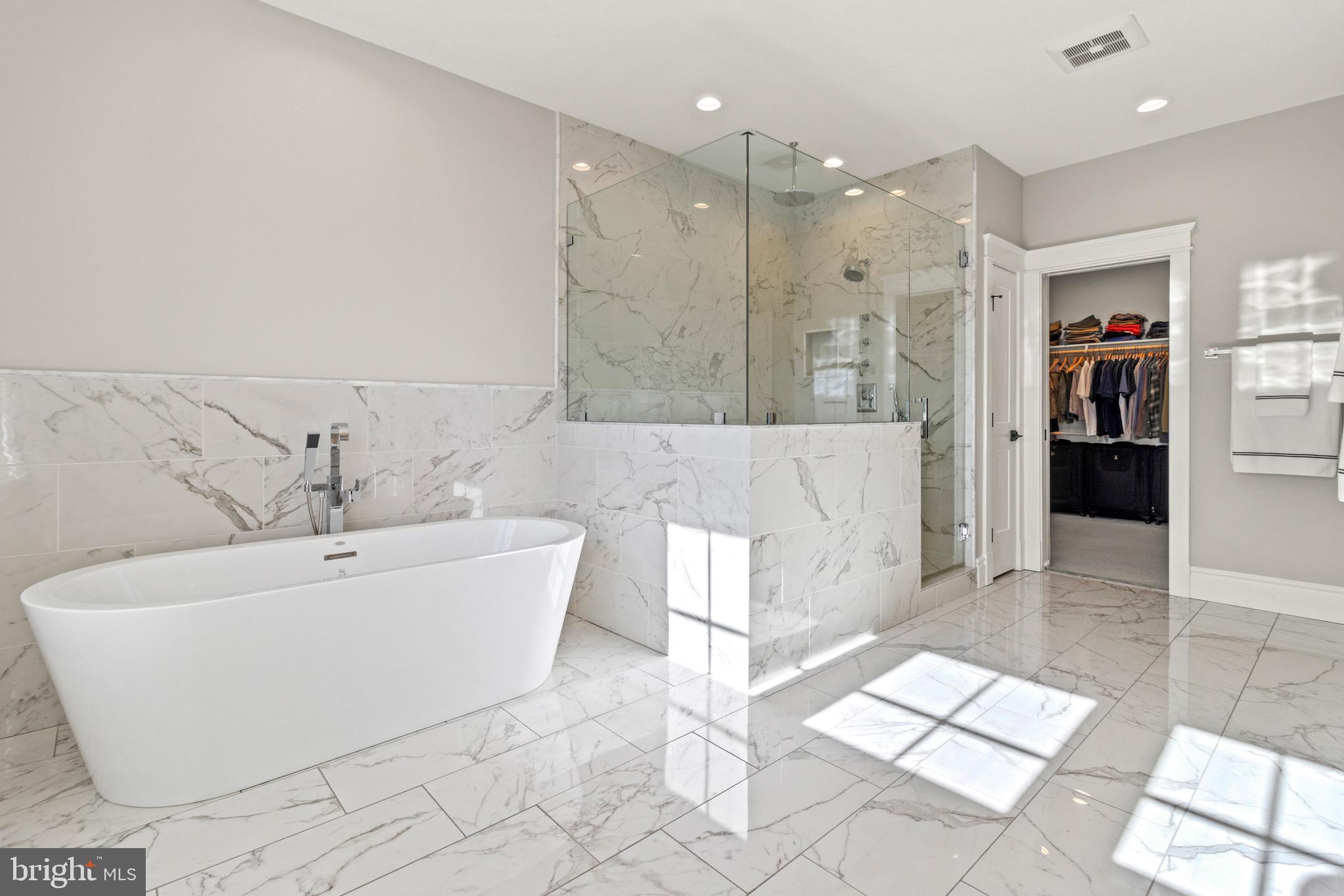 YORKTOWN - Residential