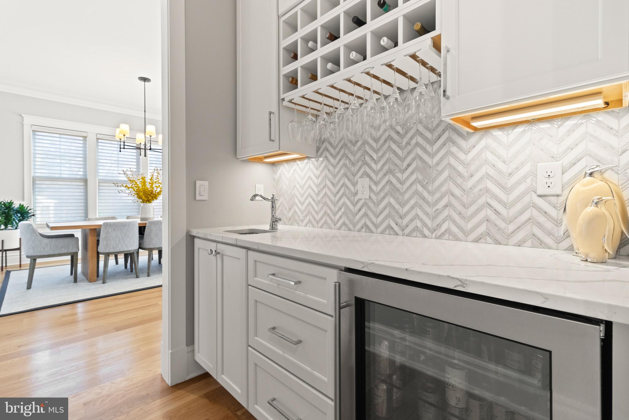 YORKTOWN - Residential