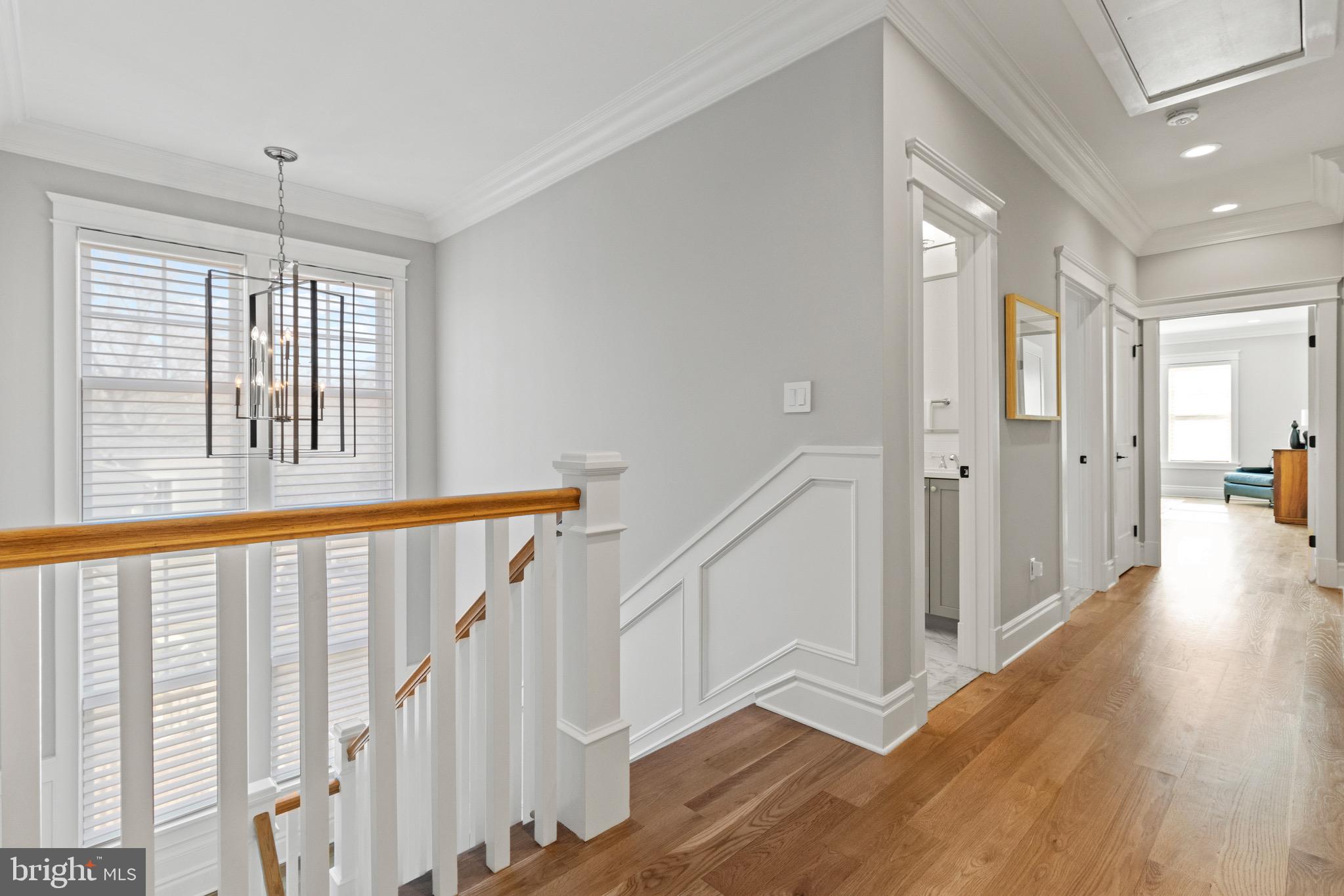 YORKTOWN - Residential