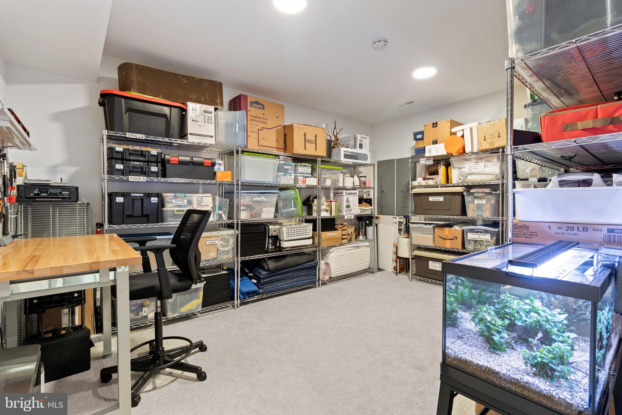 YORKTOWN - Residential