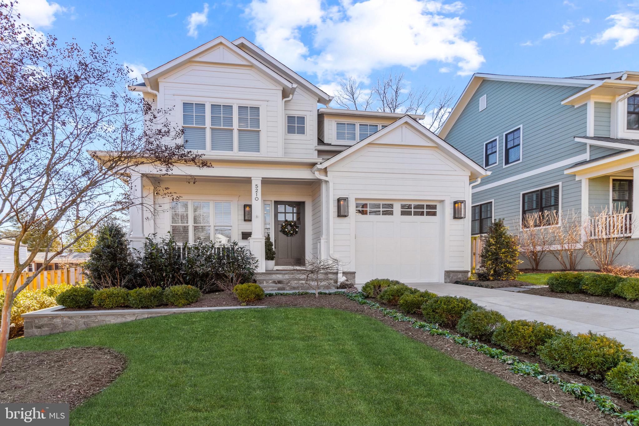 YORKTOWN - Residential