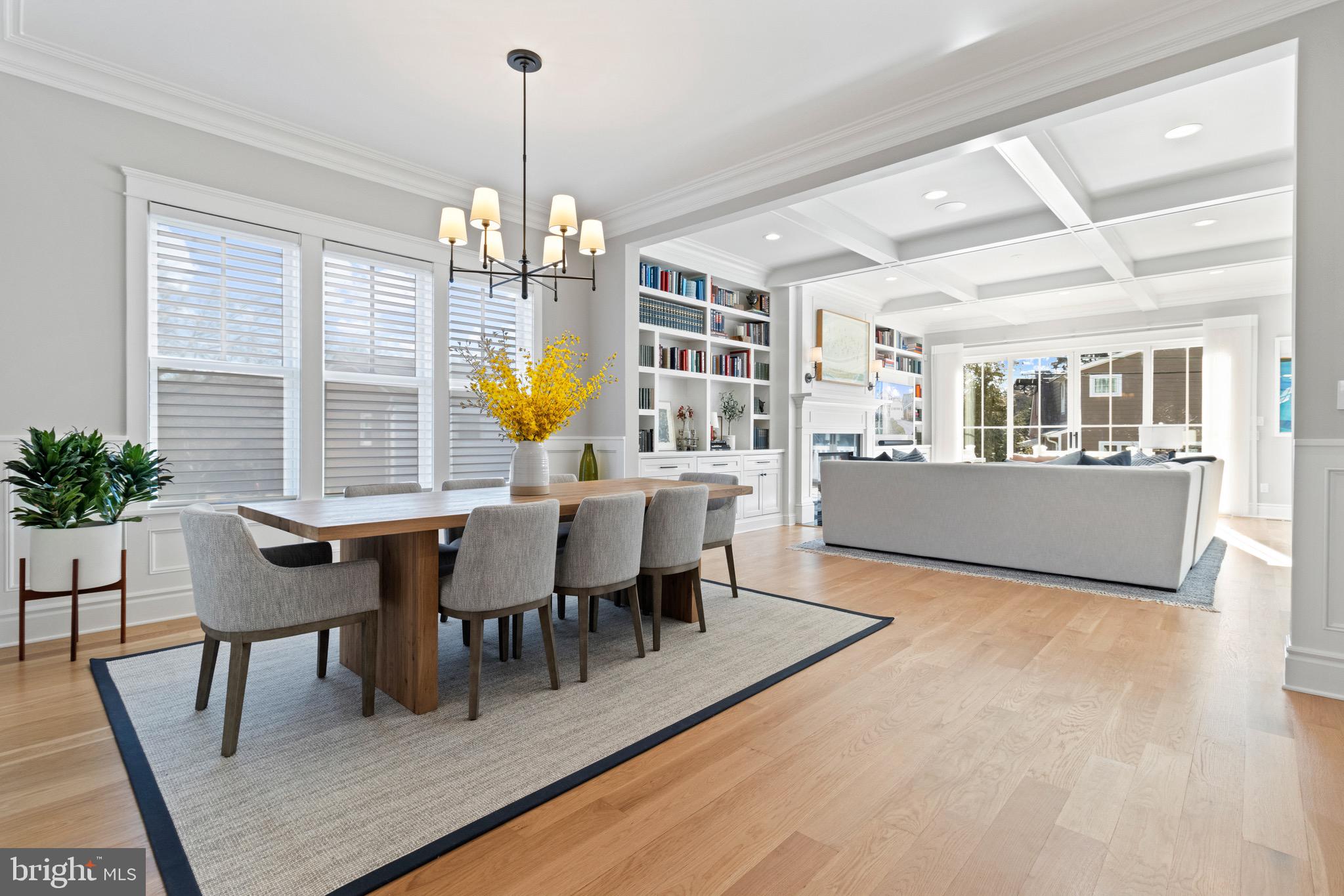 YORKTOWN - Residential