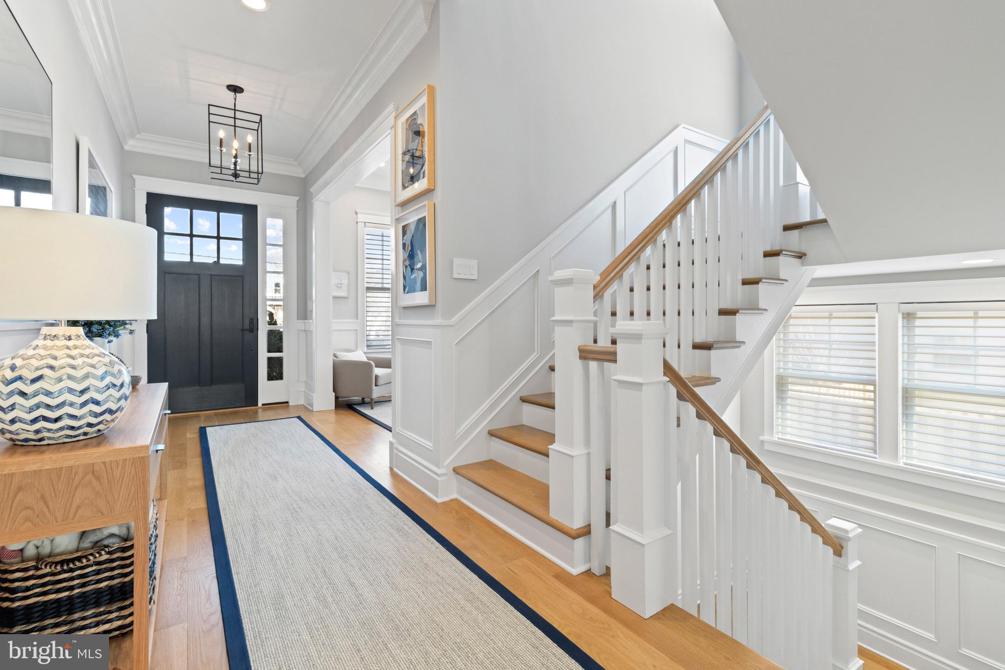 YORKTOWN - Residential