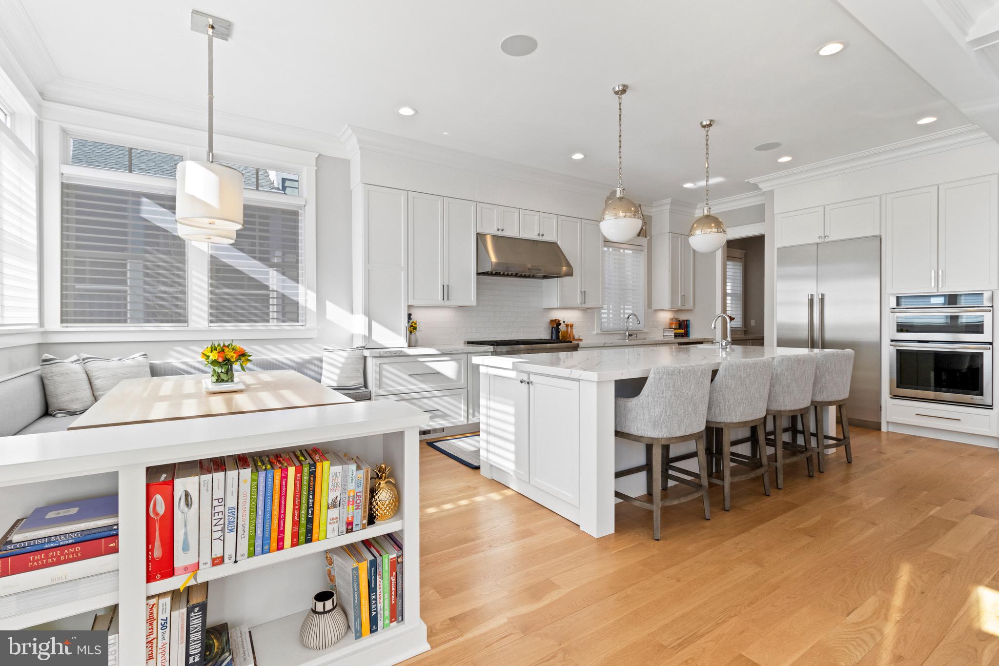 YORKTOWN - Residential