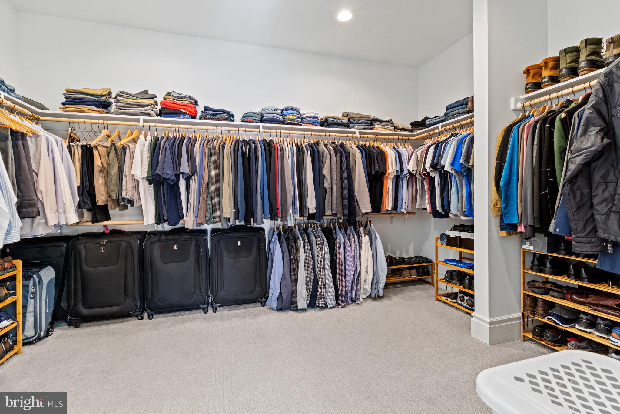 YORKTOWN - Residential