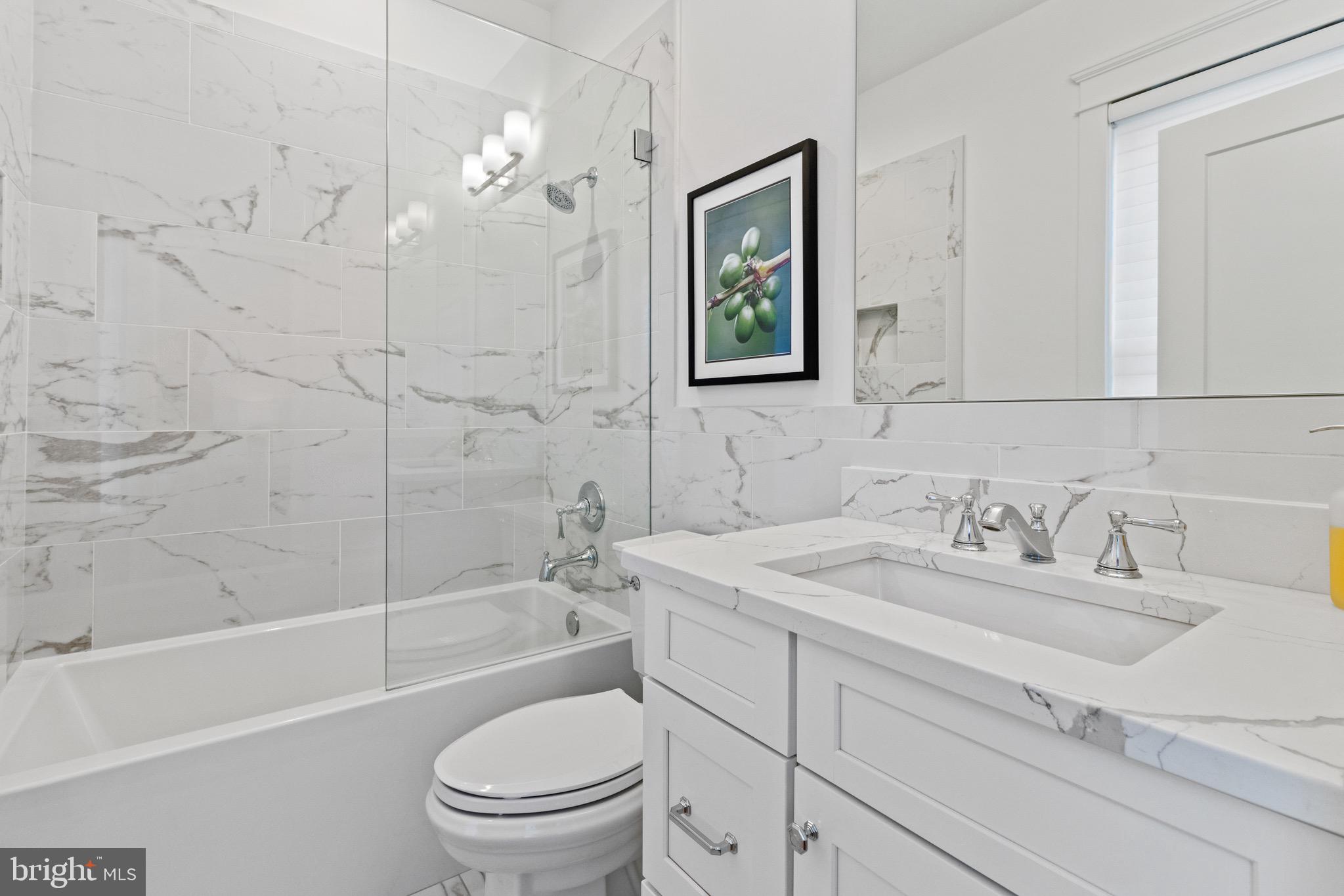 YORKTOWN - Residential